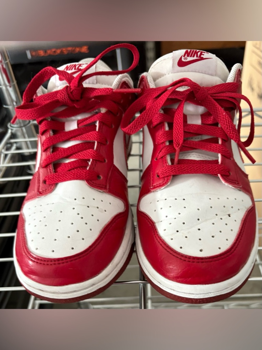 GUC Women’s Red & White Nike Dunks Size 8